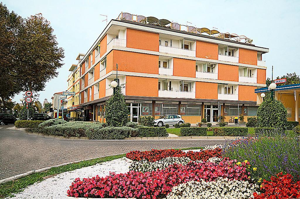 Appartamenti Foyer Бибионе Экстерьер фото